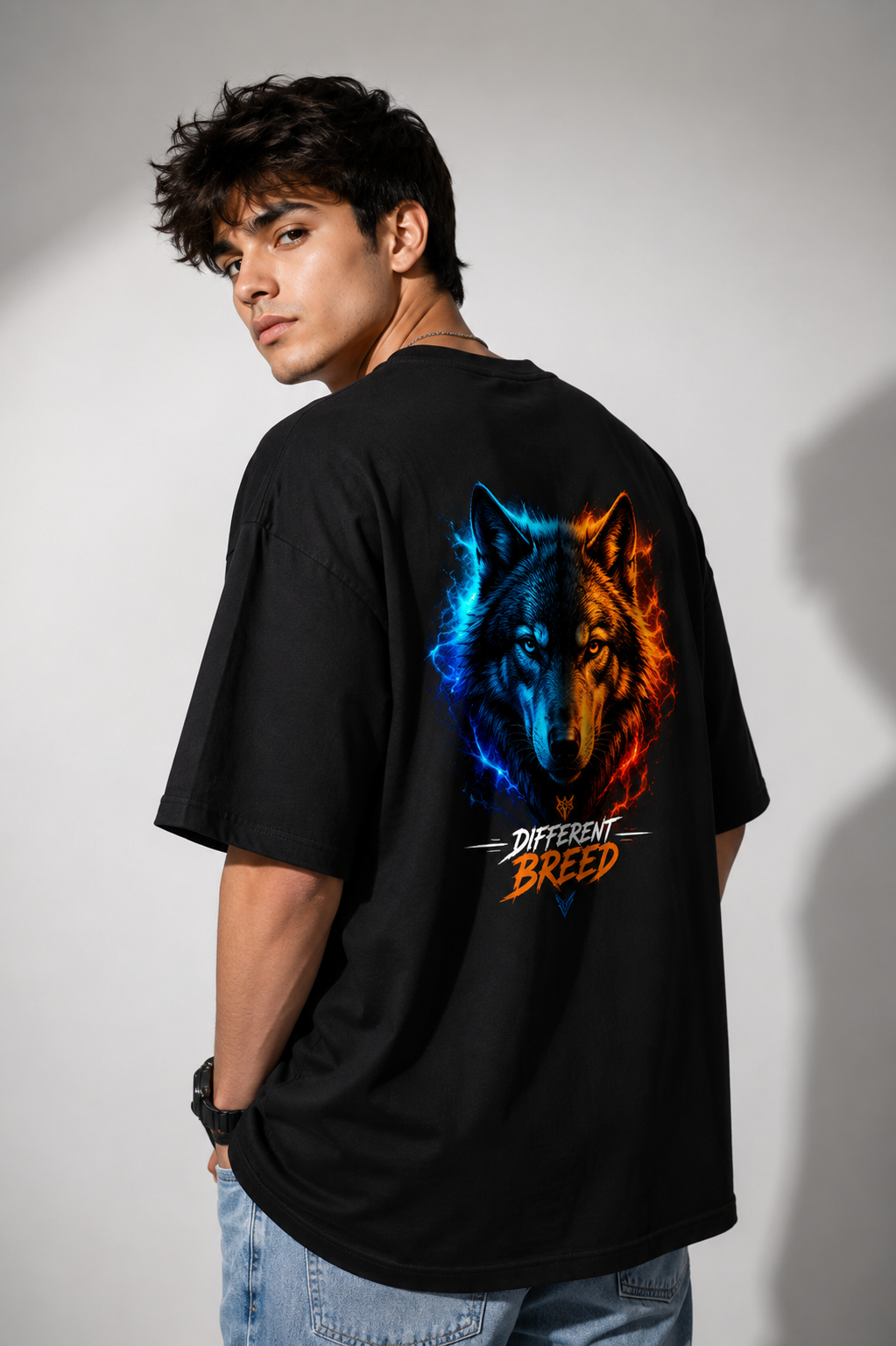 Different Breed Wolf Oversized T-Shirt